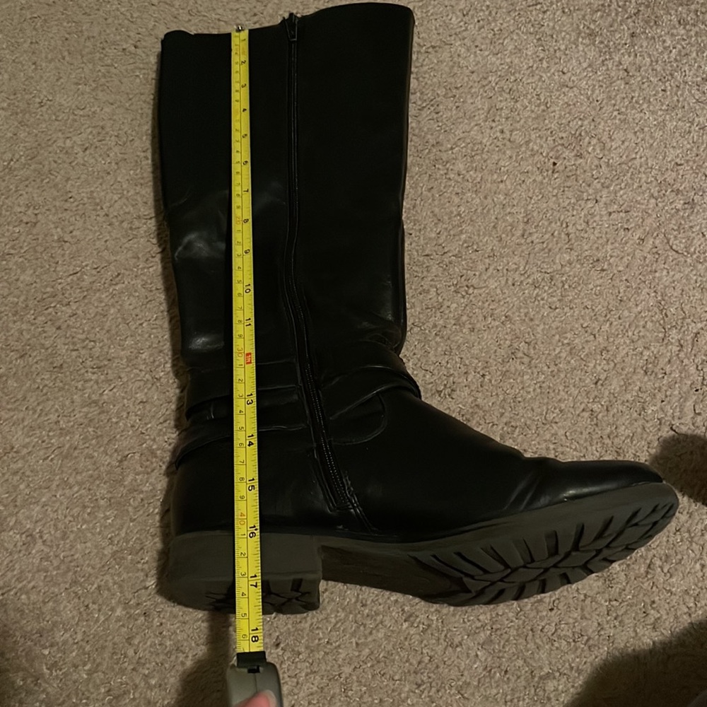 Stylish Boots - image 7